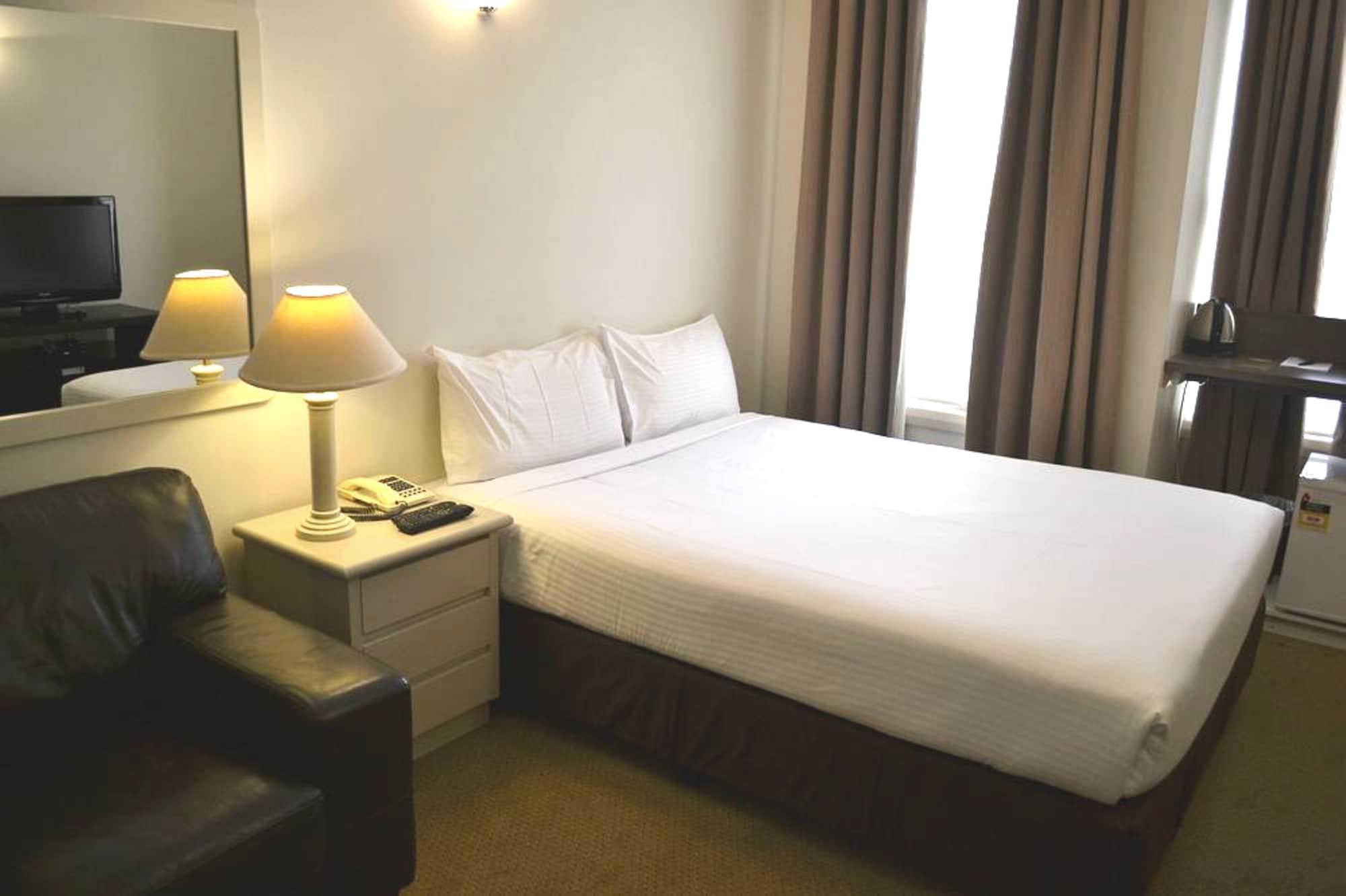 Hotel Beau Monde International Doncaster East Esterno foto