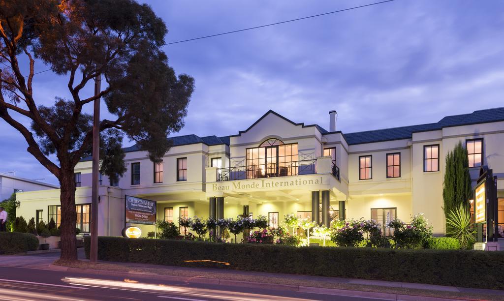 Hotel Beau Monde International Doncaster East Esterno foto